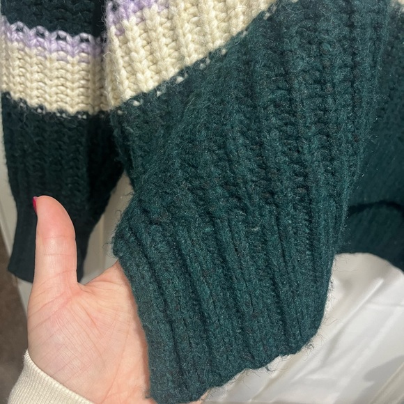 Aerie Striped Cozy Oversized Knitted Sweater Size Medium Green and Cream Colored - Picture 3 of 10